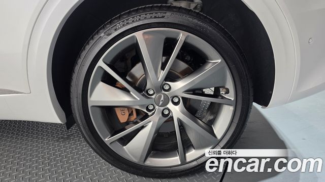Genesis GV70 2023 — photo 7