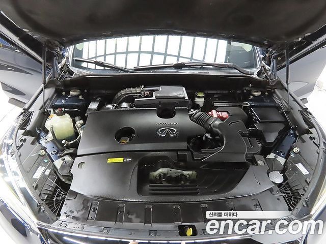 Infiniti QX50 2019 — photo 16