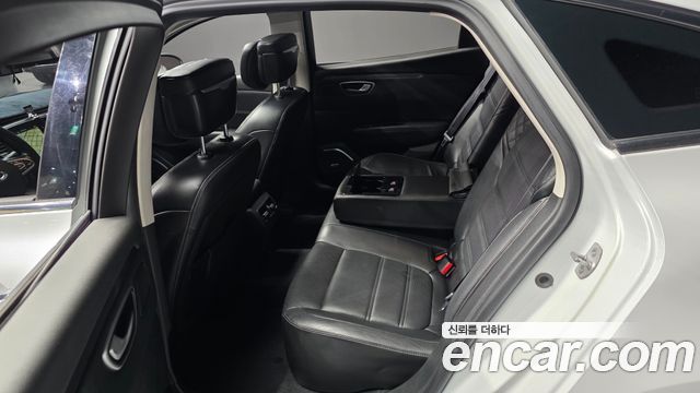 Renault Korea SM6 2016 — photo 16