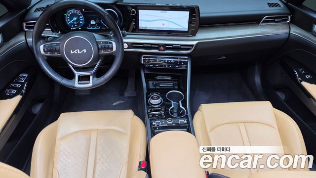 Kia K5 2023 — photo 10