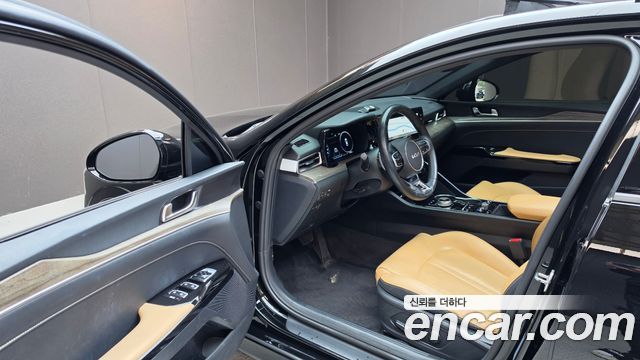 Kia K5 2023 — photo 13