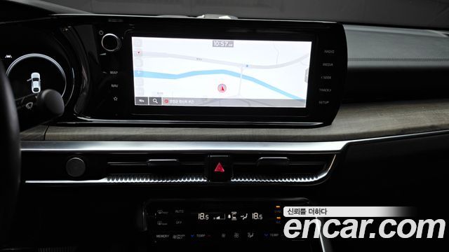 Kia K5 2023 — photo 20