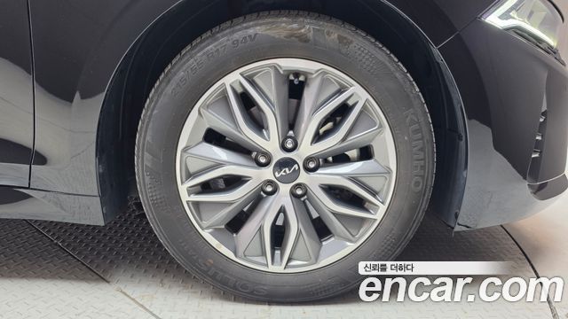 Kia K5 2023 — photo 7