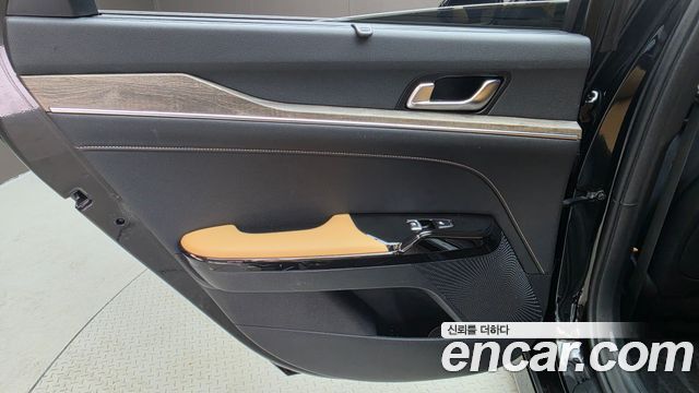 Kia K5 2023 — photo 15