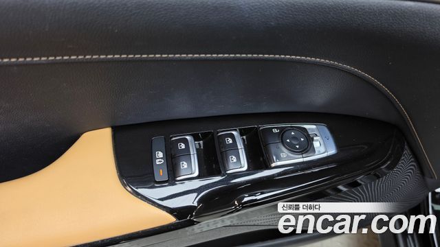Kia K5 2023 — photo 31