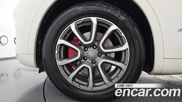 Maserati Levante 2018 — photo 5