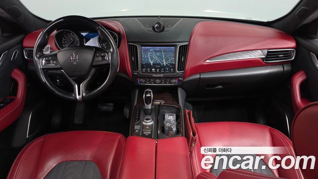 Maserati Levante 2018 — photo 7