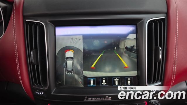 Maserati Levante 2018 — photo 15