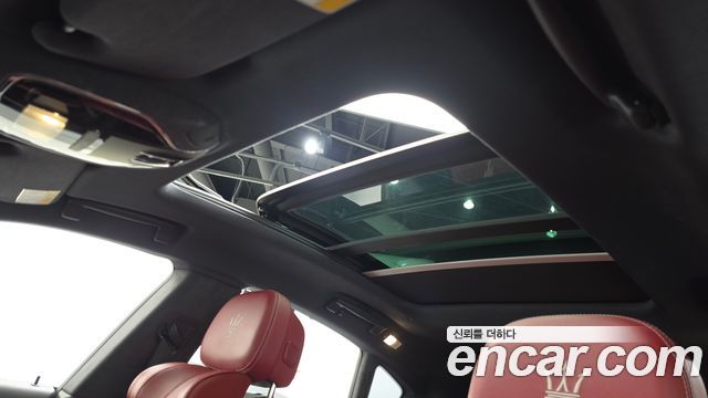Maserati Levante 2018 — photo 19