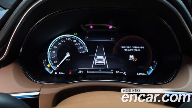 Genesis GV70 2023 — photo 11