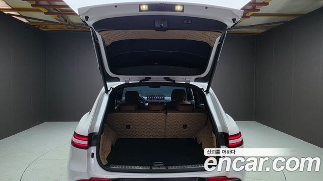 Genesis GV70 2023 — photo 32