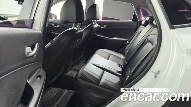 Hyundai Kona 2018 — photo 17