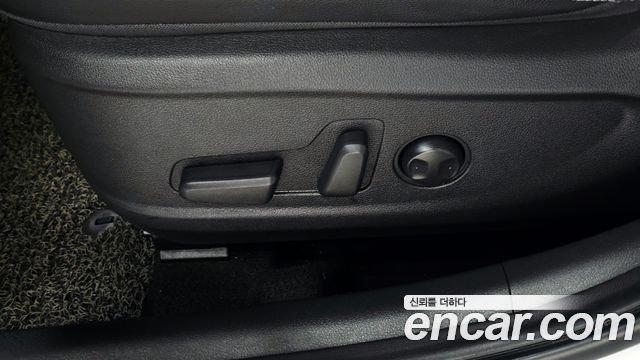 Hyundai Kona 2018 — photo 33