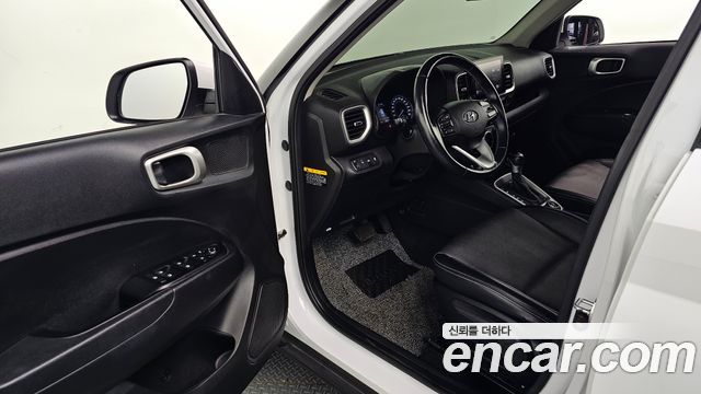 Hyundai Venue 2020 — photo 13
