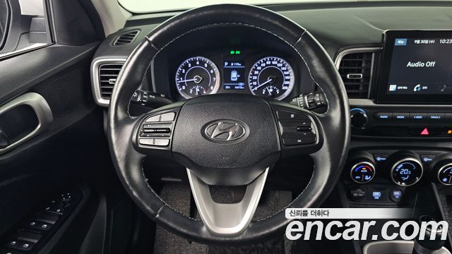 Hyundai Venue 2020 — photo 19