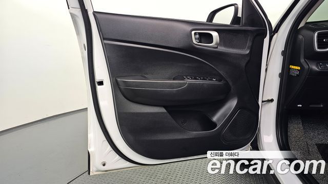 Hyundai Venue 2020 — photo 14