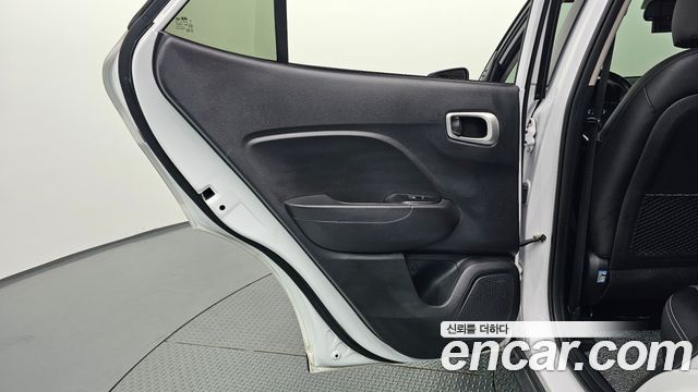 Hyundai Venue 2020 — photo 15