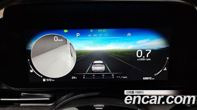 Kia Canival 2021 — photo 8