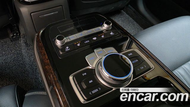 Genesis G90 2021 — photo 26
