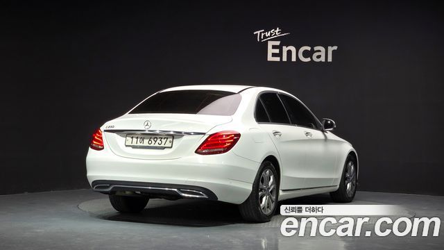 Mercedes-Benz C-Class 2016 — photo 2