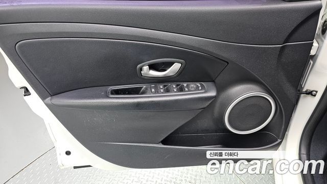 Renault Korea SM3 2015 — photo 14