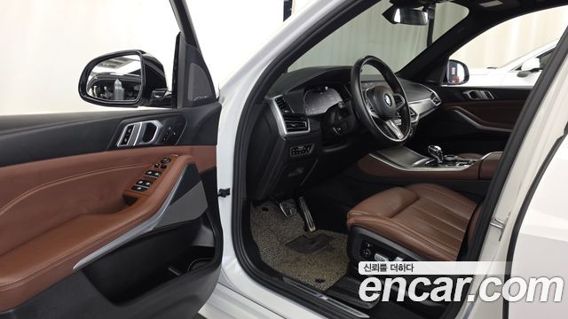 BMW X5 2020 — photo 13