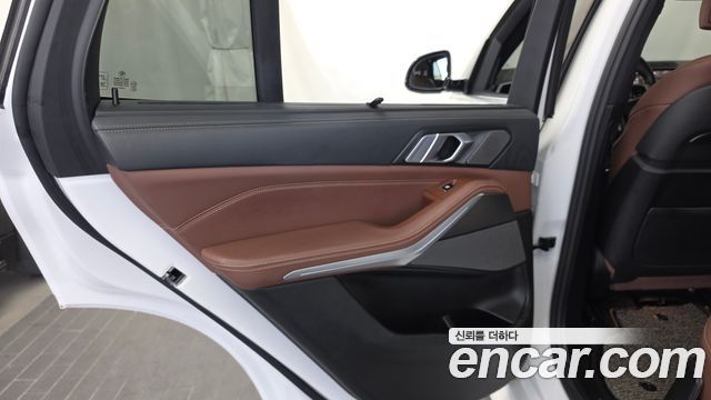 BMW X5 2020 — photo 15