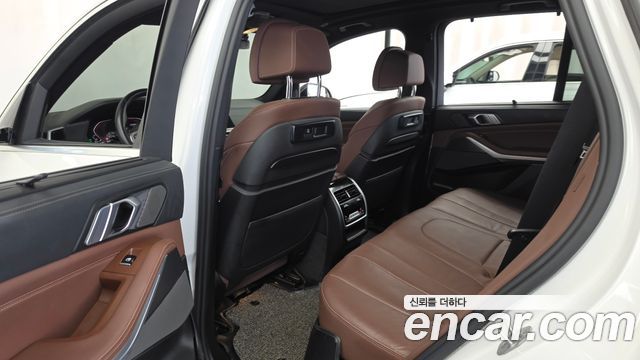 BMW X5 2020 — photo 16
