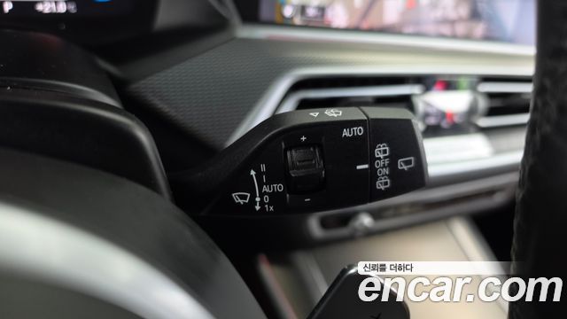 BMW X5 2020 — photo 32