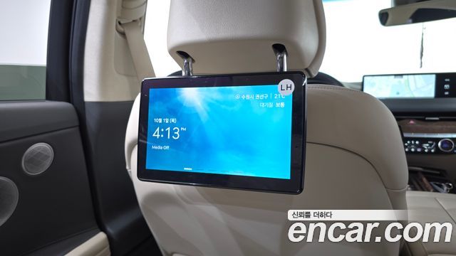 Genesis G80 2023 — photo 23