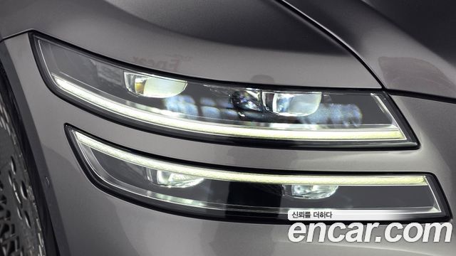 Genesis G80 2023 — photo 8