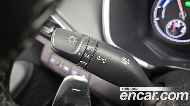Hyundai Santafe 2023 — photo 25