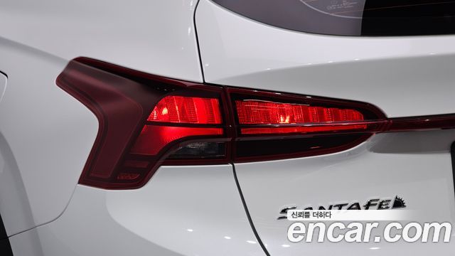 Hyundai Santafe 2023 — photo 9
