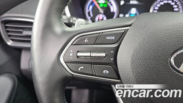 Hyundai Santafe 2023 — photo 27