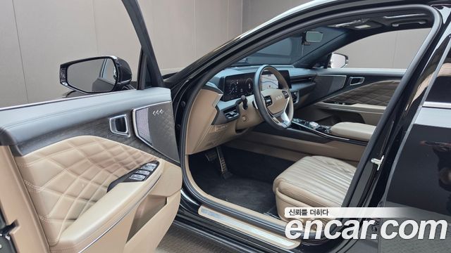 Kia K8 2023 — photo 13