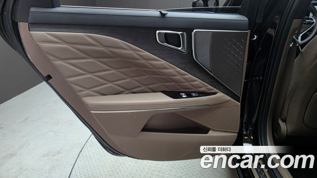 Kia K8 2023 — photo 15