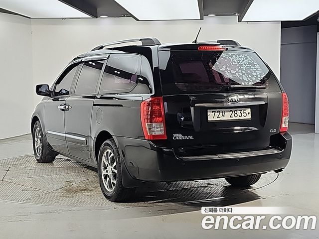 Kia Canival 2014 — photo 3