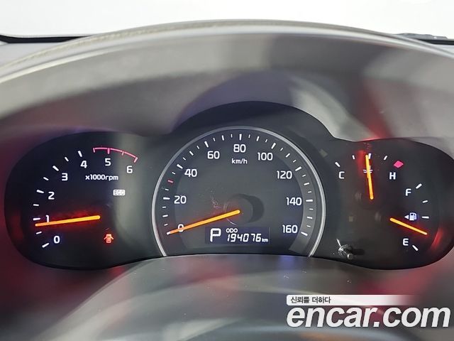 Kia Canival 2014 — photo 7