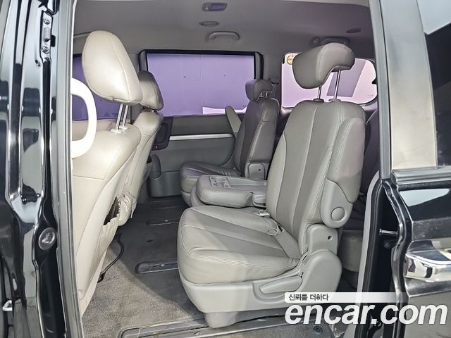 Kia Canival 2014 — photo 12