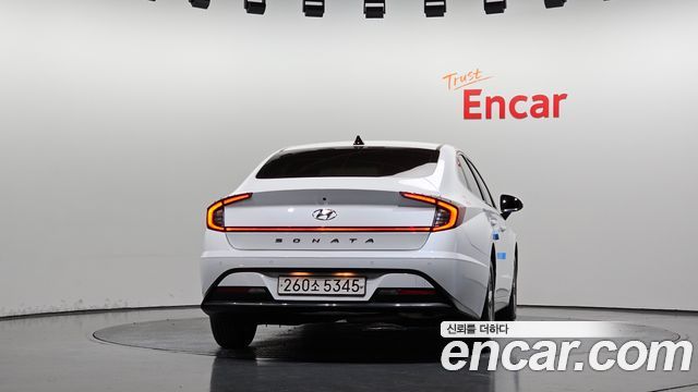 Hyundai Sonata 2020 — photo 4