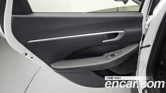 Hyundai Sonata 2020 — photo 15