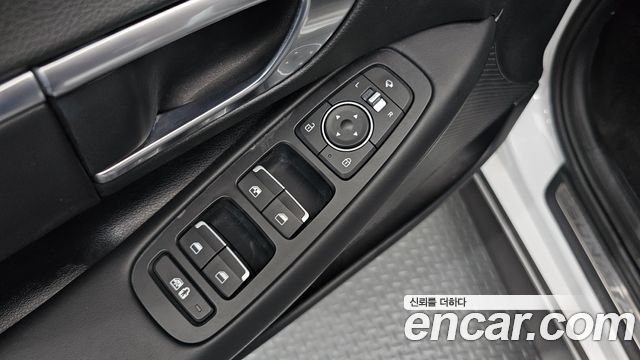 Hyundai Sonata 2020 — photo 27