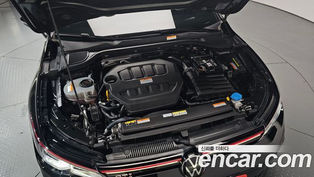 Volkswagen Golf 2024 — photo 6