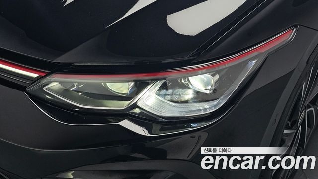Volkswagen Golf 2024 — photo 8