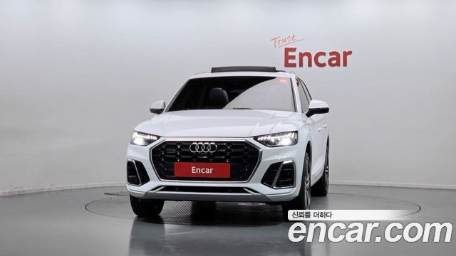 Audi Q5 2023 — photo 3