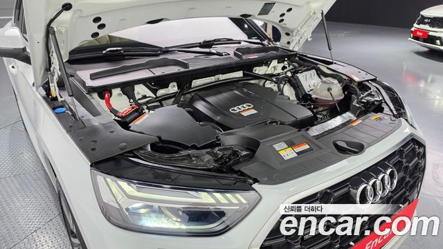 Audi Q5 2023 — photo 6