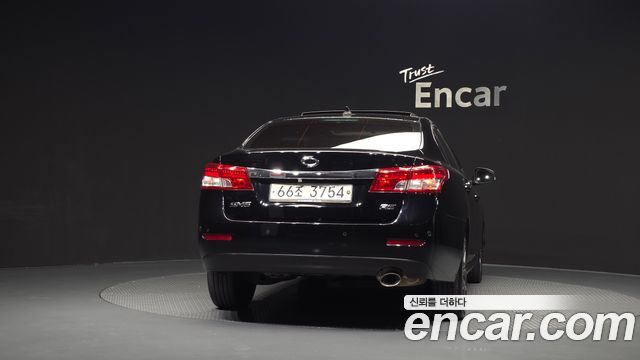 Renault Korea SM5  2013 — photo 4