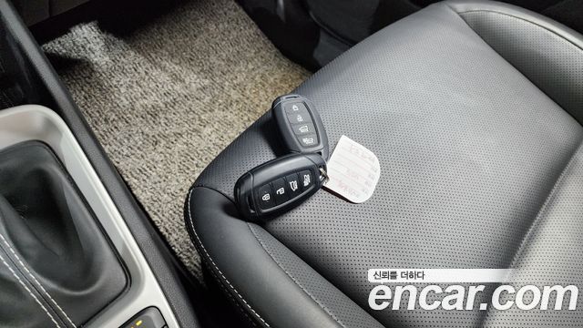 Hyundai Venue 2021 — photo 21