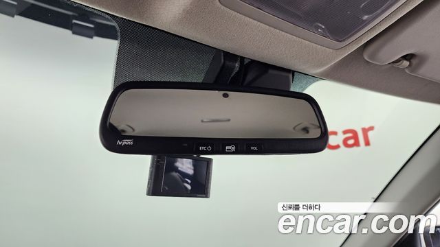 Hyundai Venue 2021 — photo 26