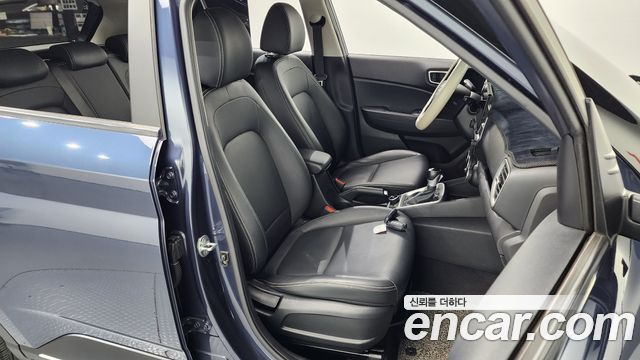 Hyundai Venue 2021 — photo 16